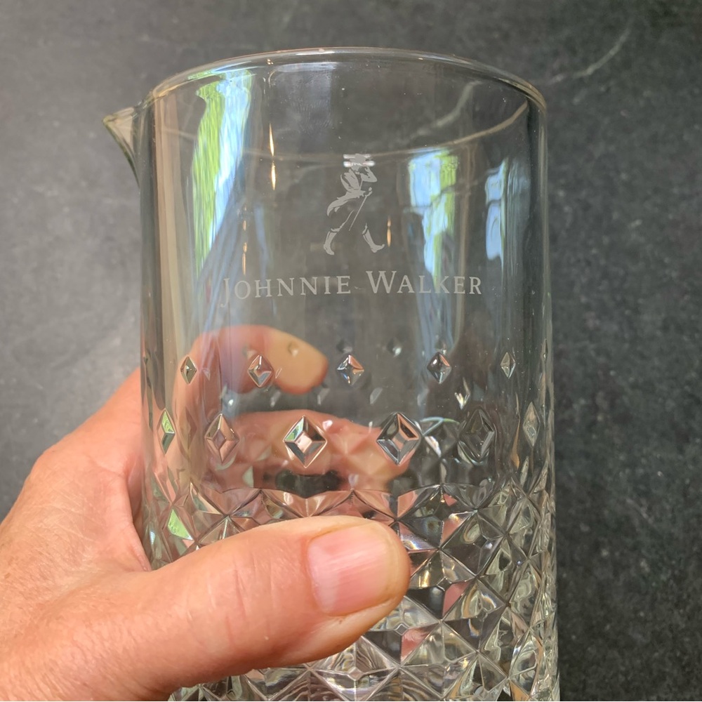 JOHNNY WALKER | Libbey Carats Mixing Glass